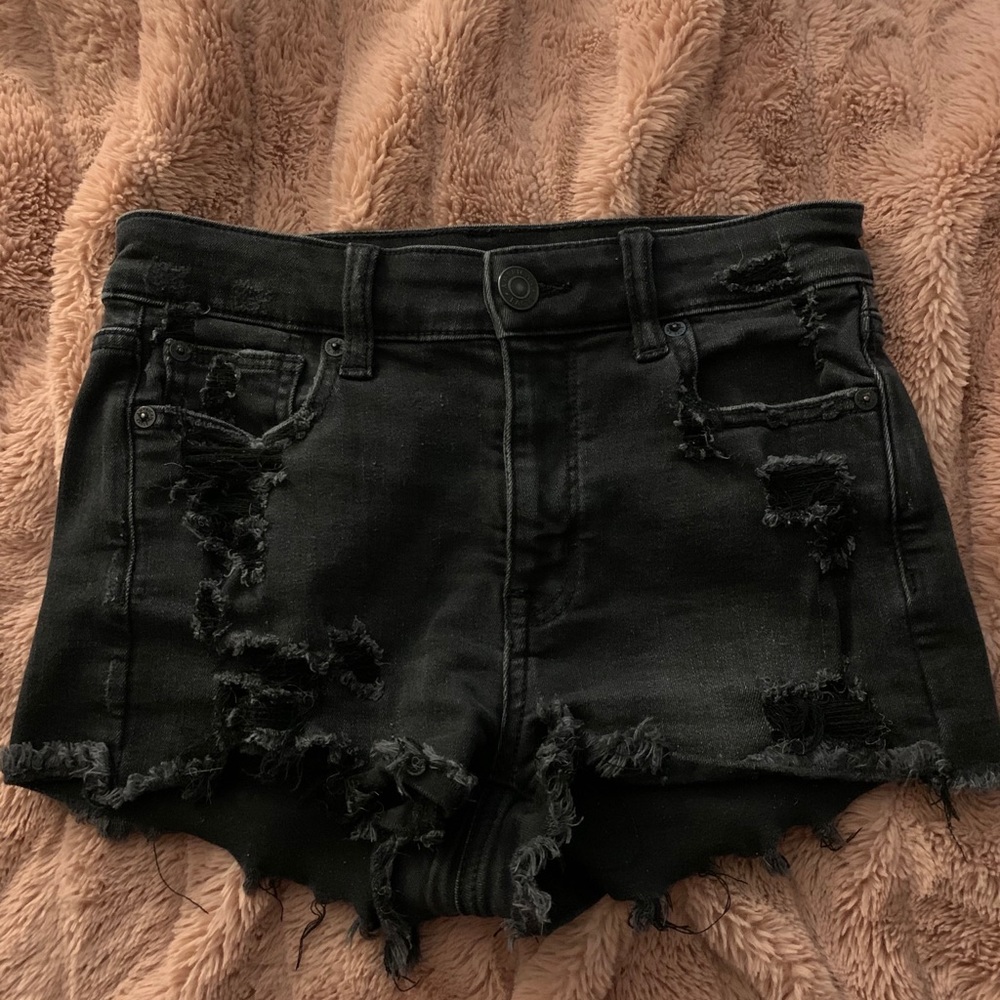 black american eagle distressed jean shorts!